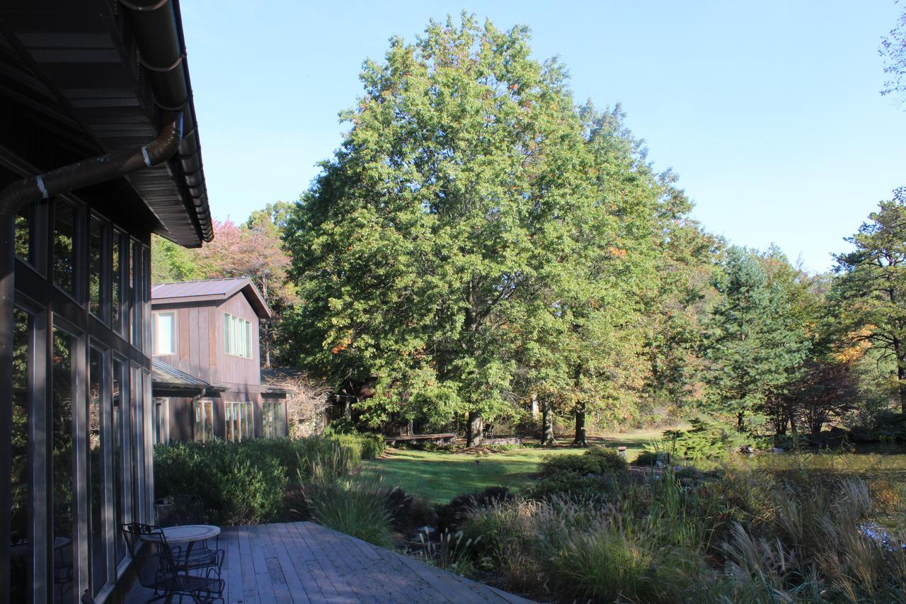 The At White Oak Bed & Breakfast